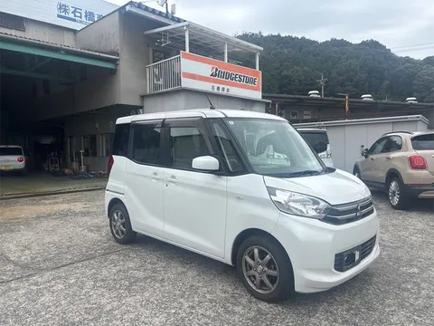 Mitsubishi eK Space