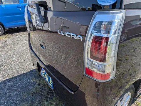 Subaru Lucra