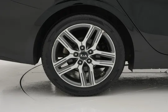 Kia Cerato (K3)