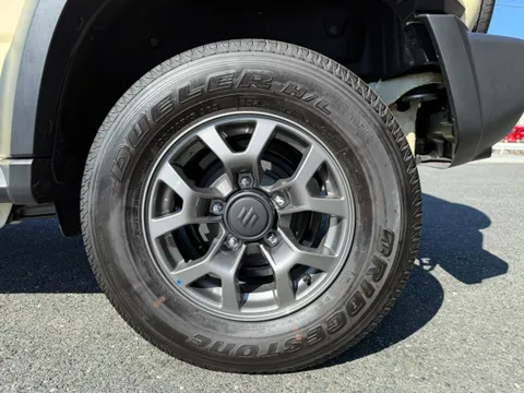 Suzuki Jimny Nomade