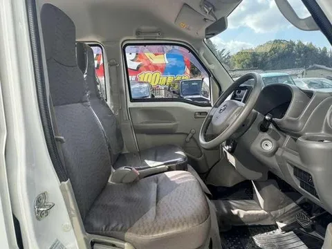 Nissan Clipper