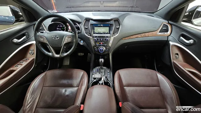 Hyundai Grand Santa Fe (Maxcruz)