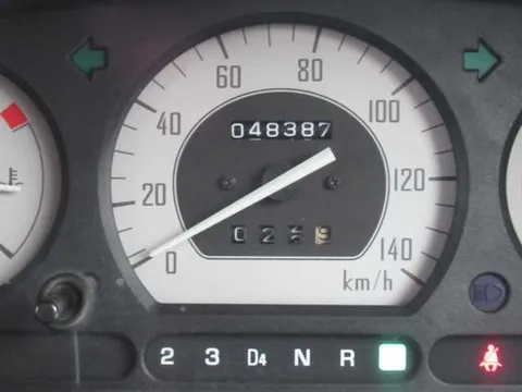 Daihatsu Mira Gino