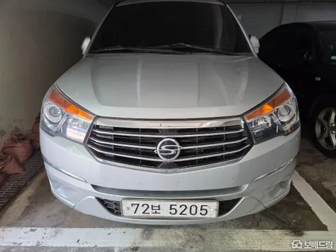 SsangYong Stavic (Korando Turismo)
