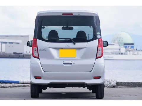 Mitsubishi eK Space
