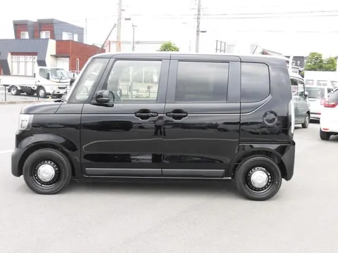 Honda N-BOX Joy