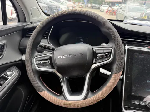 Roewe RX5