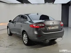 Renault SM3