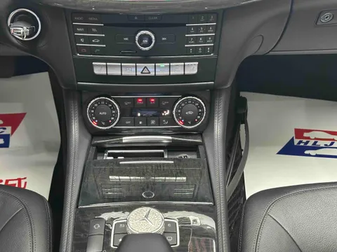 Mercedes-Benz Mercedes-Benz CLS