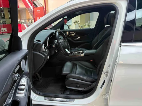 Mercedes-Benz Mercedes-Benz GLC