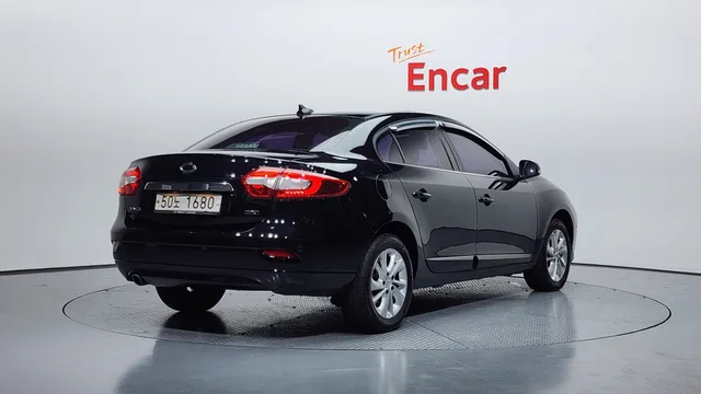 Renault SM3