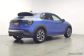 Lynk & Co 02