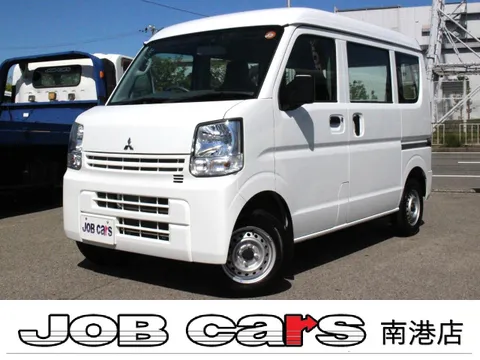 Mitsubishi Minicab Van