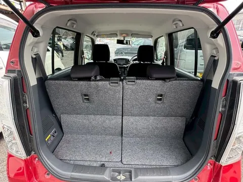 Suzuki Wagon R Stingray