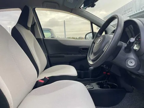 Toyota Yaris (Vitz)