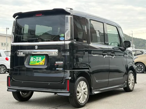Suzuki Spacia Custom