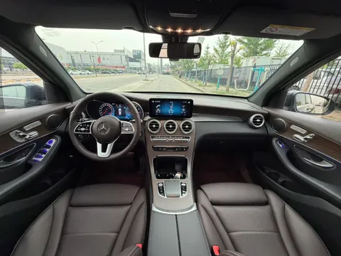 Mercedes-Benz Mercedes-Benz GLC