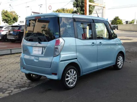 Nissan Dayz Roox