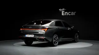 Hyundai Elantra (Avante)