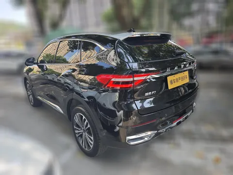 Haval F7