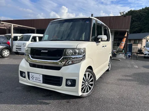 Honda N-BOX Plus Custom