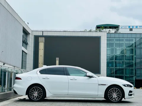 Jaguar XEL