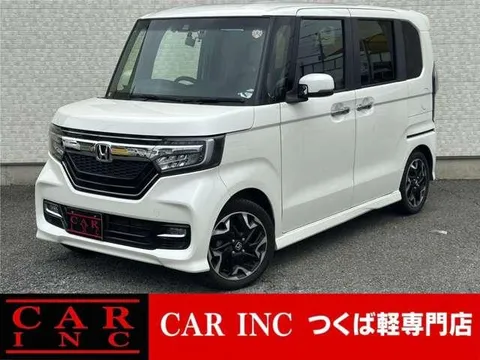 Honda N-BOX Custom