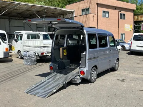 Mitsubishi Minicab Van