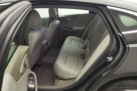 Chevrolet Malibu XL