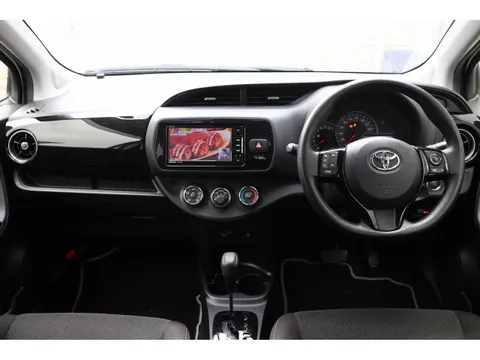 Toyota Yaris (Vitz)