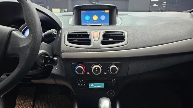 Renault SM3