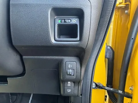 Honda N-BOX Slash
