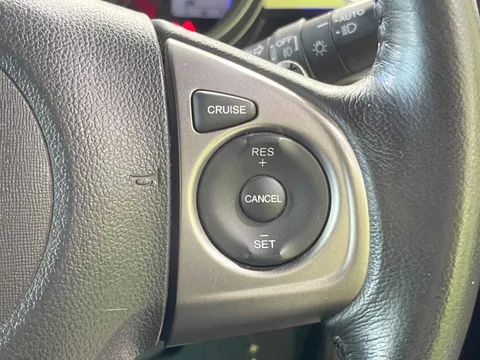 Honda N-BOX Slash