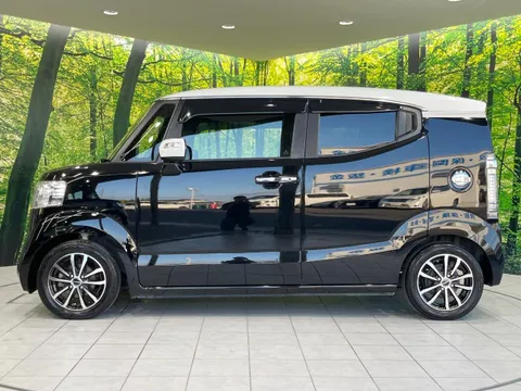 Honda N-BOX Slash