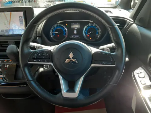 Mitsubishi eK X Space