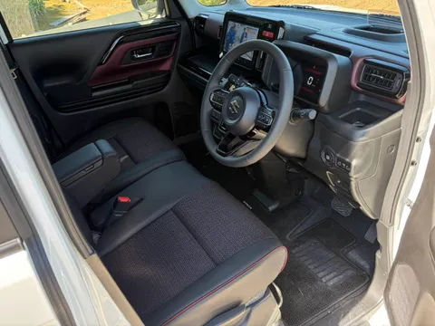 Suzuki Spacia