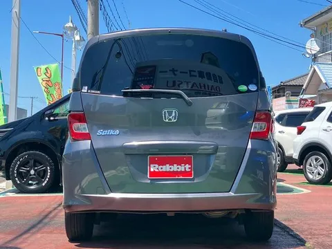 Honda Freed Spike