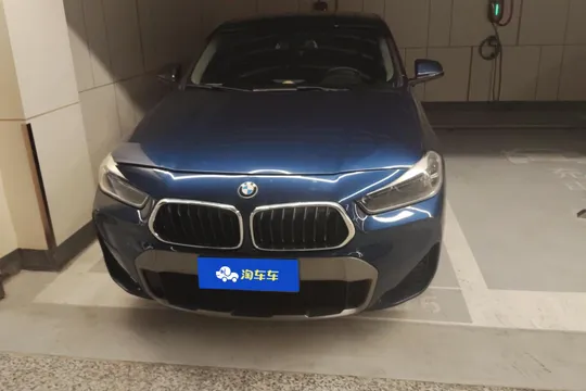 BMW X2