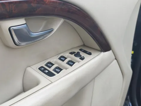 Volvo S80L