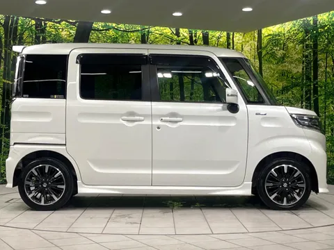 Suzuki Spacia Custom