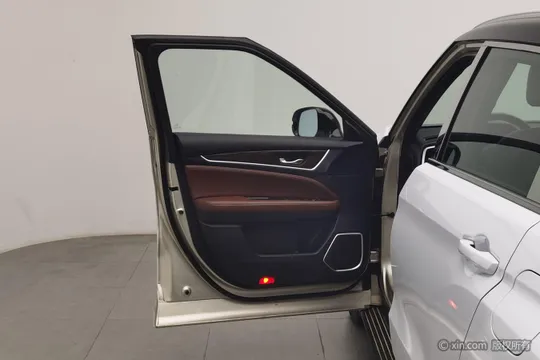 Honda UR-V