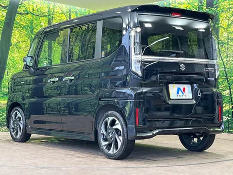 Suzuki Spacia Custom