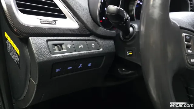 Hyundai Grand Santa Fe (Maxcruz)