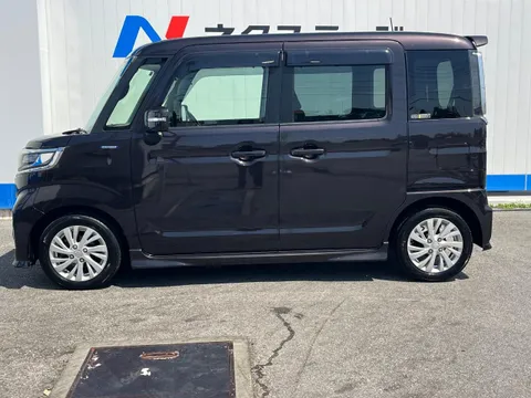 Suzuki Spacia Custom