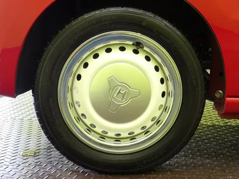 Honda N-BOX Slash