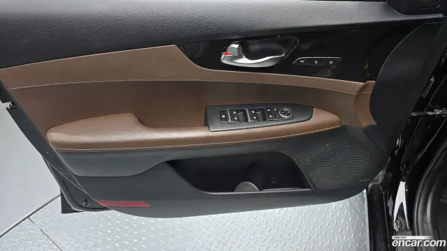 Kia Cerato (K3)