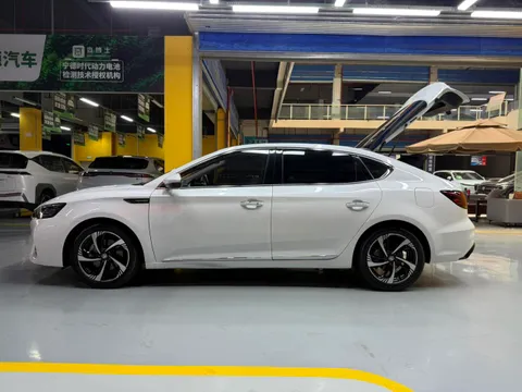 MG MG6