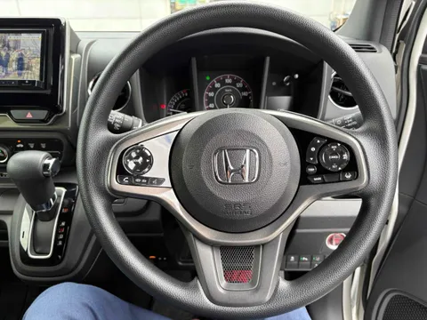 Honda N-WGN Custom