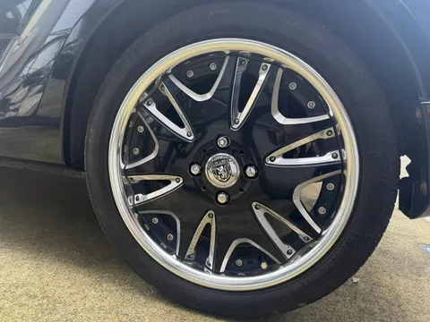 Subaru R1