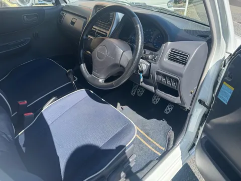 Subaru Pleo
